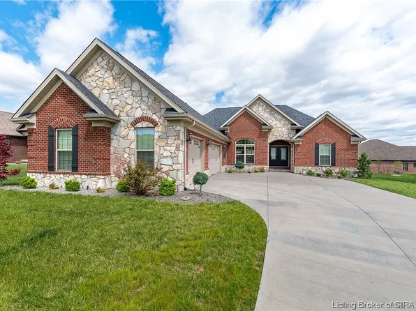 4004 Glenwood Way, Sellersburg, IN 47172