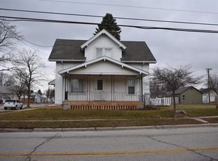 723 Jefferson St, Algoma, WI 54201