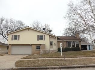 513 W Michigan St, Appleton, WI 54911