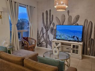1420 Lumberton Dr NW, Albuquerque, NM 87104