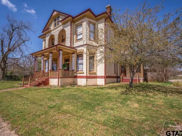 182 W 5th St, Rusk, TX 75785