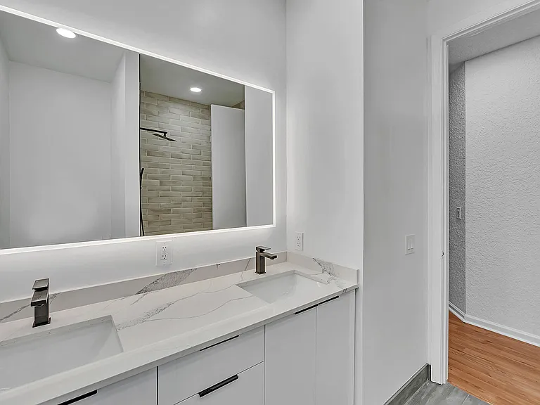 3420 Washington Ln — Photo 21
