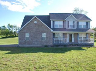 145 Wildflower Ct, Vine Grove, KY 40175