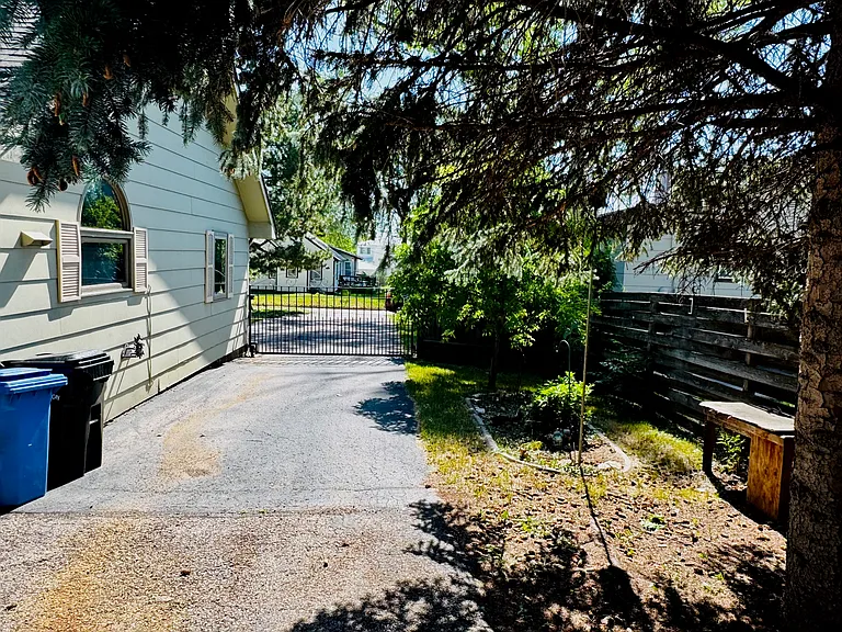 2109 Monte Vista Dr — Photo 25
