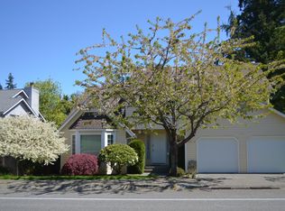 10714 183rd Ave NE, Redmond, WA 98052