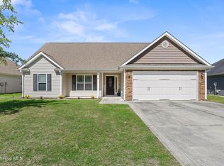 310 Hughes Ln, Jacksonville, NC 28546