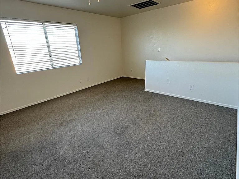 331 Phyllis Dr #2 — Photo 5