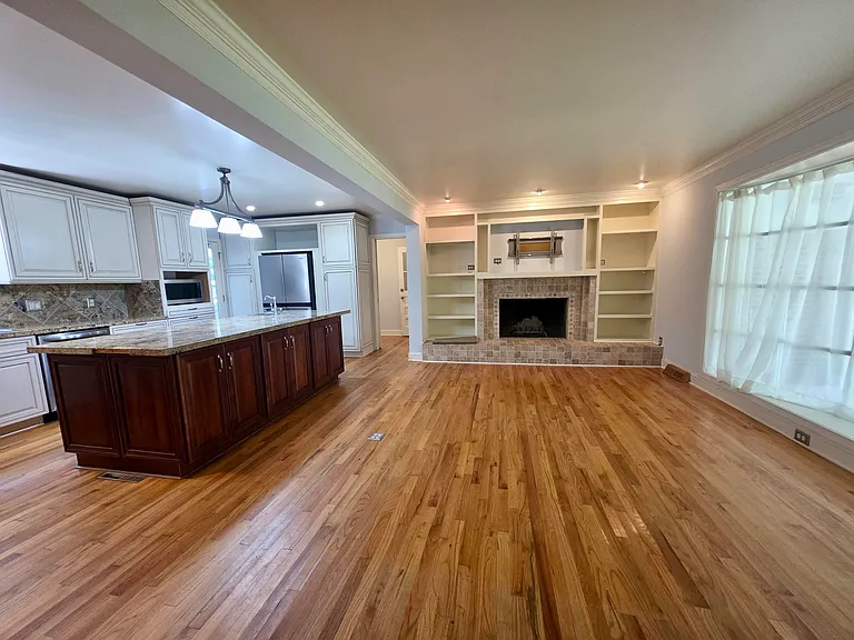 275 N Hobcaw Dr — Photo 4
