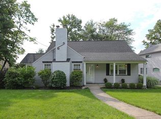 1087 Sunny Slope Dr, Mountainside, NJ 07092