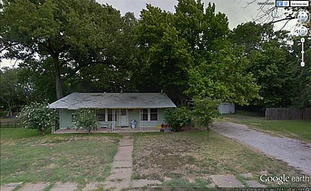 1st image of 410 W Beech St
