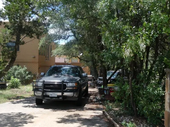 18616 Champions Cir, Lago Vista, TX 78645