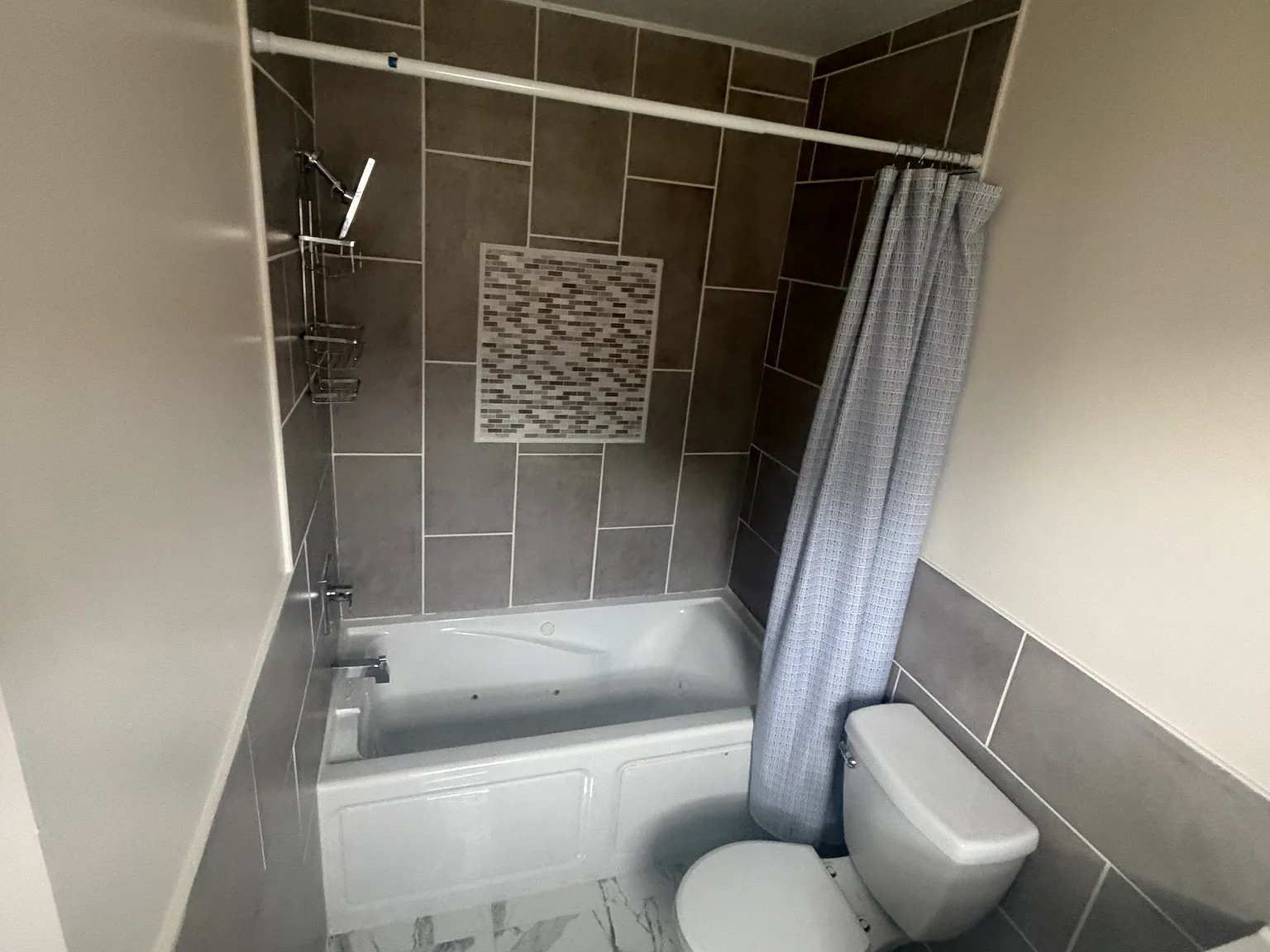 2 bed, 2.5 bath, 1200 sqft, $1,450 — Photo 2