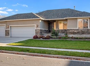 1054 E Wright Way, Sandy, UT 84094