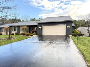 116 Spyglass Ln, Fayetteville, NY 13066