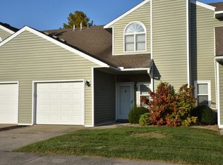 194 W Green Meadows Rd, Columbia, MO 65203