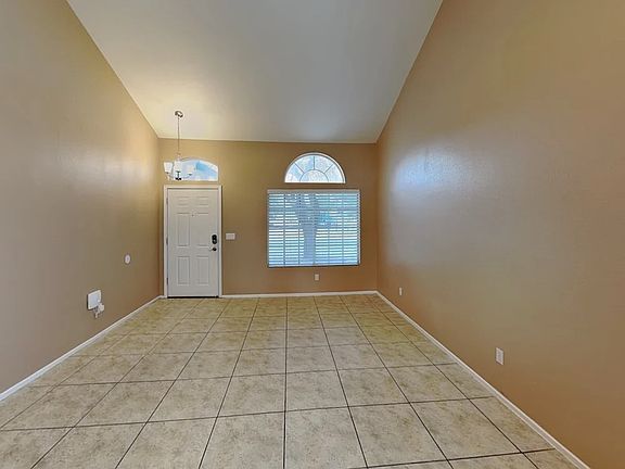 3rd image of 8017 Hidden Quail Ave