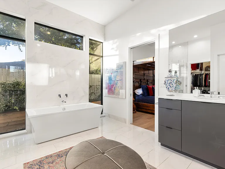 3771 Almazan Dr — Photo 24