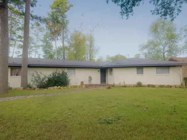 203 Loon River Dr, Huffman, TX 77336