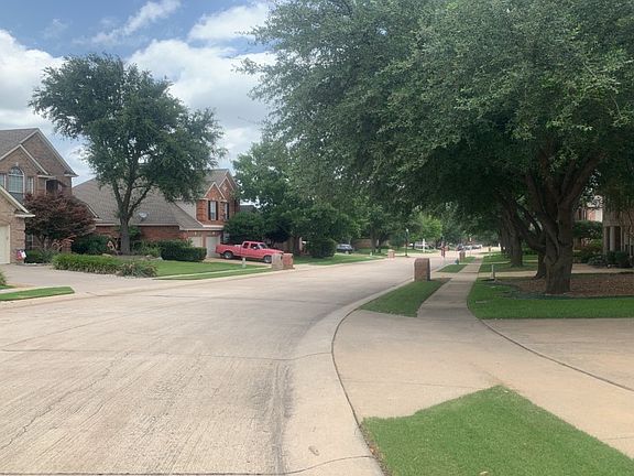 4th image of 8416 Garnet Way