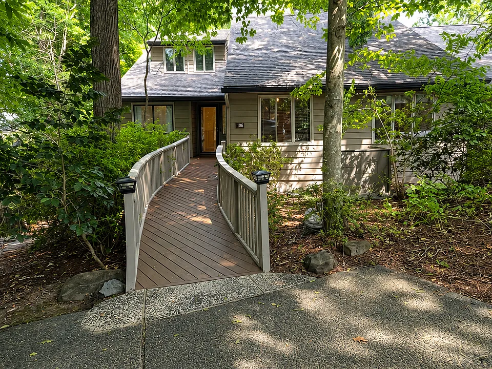 106 Montrose Dr