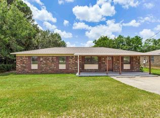 7125 Ben Sasser Dr, Pensacola, FL 32526