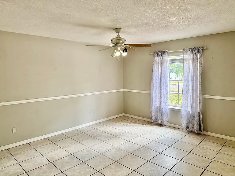 1021 Vannessa Dr — Photo 11