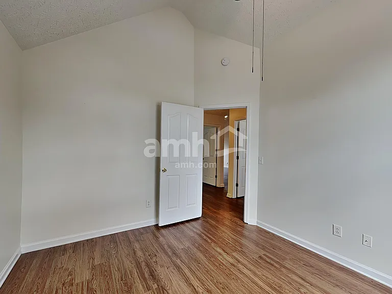 643 Glenties Dr — Photo 18