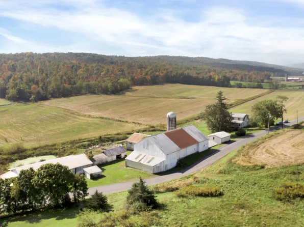 383 Book Rd, Blain, PA 17006