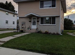 1720 Cleveland Ave, Racine, WI 53405