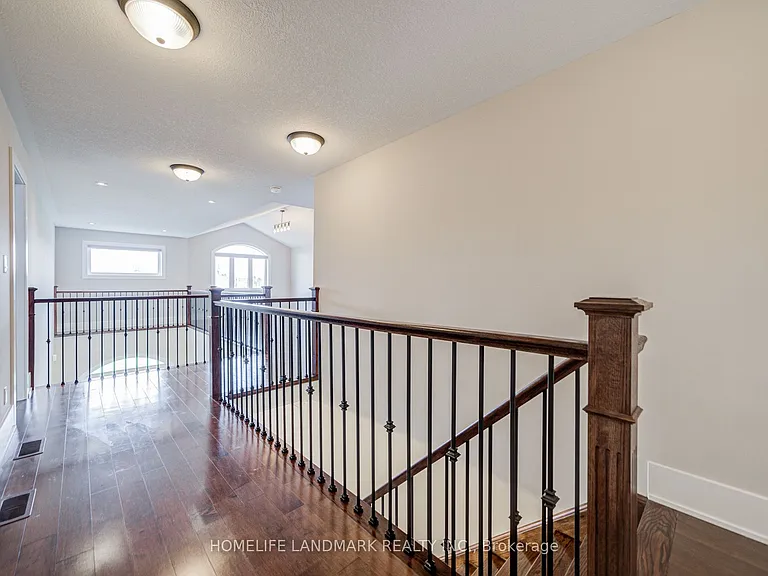 295 Sunnybrae Ave — Photo 31
