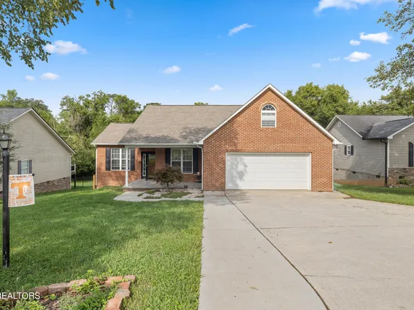 138 Flagstone Way Dr, Clinton, TN 37716