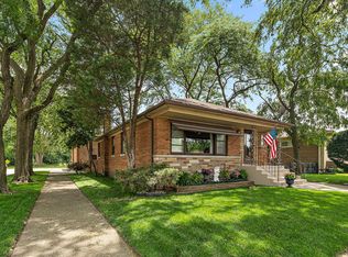 14401 S Hoxie Ave, Burnham, IL 60633