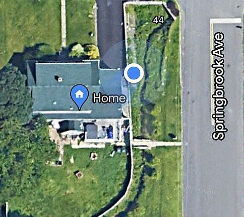 4th image of 130 Overlook Ave