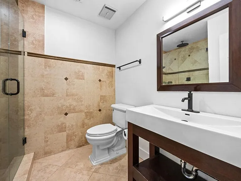 11110 SW 9th Pl — Photo 13