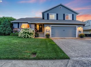 1580 NE Laurelwood Cir, Canby, OR 97013
