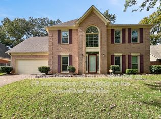 1741 Edgeburg Ln, Cordova, TN 38016