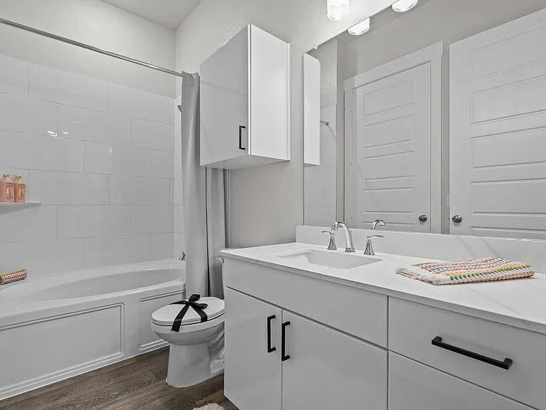 A1-Cosmopolitan-Bathroom A1-Cosmopolitan-Bathroom