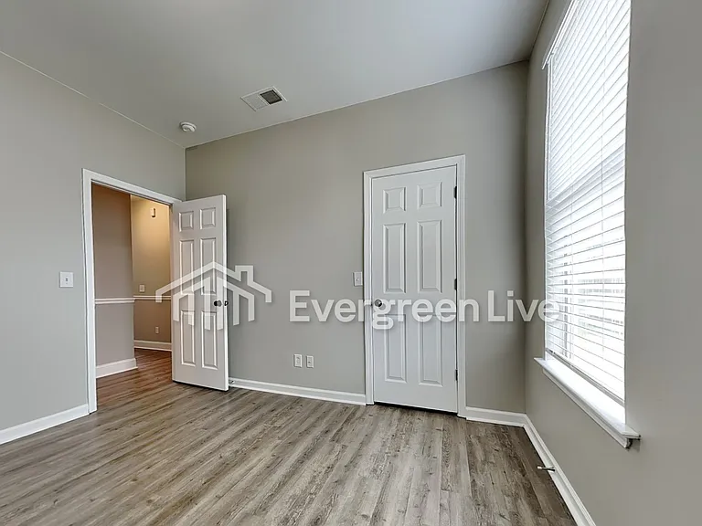 114 Marigold Dr — Photo 13