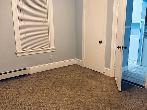 5th image of 128 Vincent Ave Floor 1