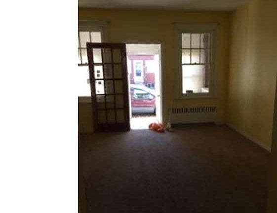 5th image of 2122 S Woodstock St