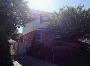6739 184th St, Fresh Meadows, NY 11365