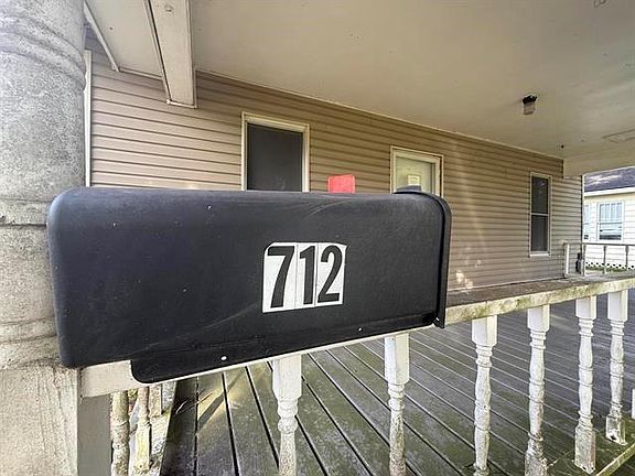 2nd image of 712 N 11th St