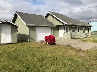 1896 Myrtle St, North Bend, OR 97459