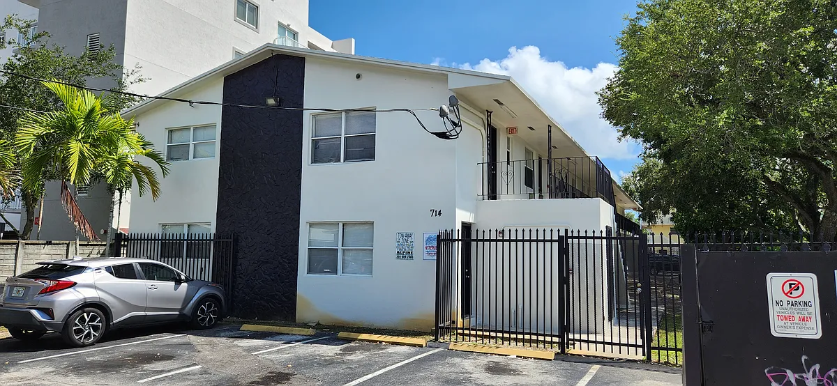 Photo 1 of 6 - 714 NE 85th St #A - Miami, FL Primary Photo - 714 NE 85th St #A