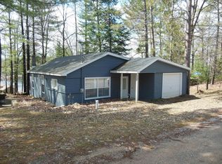 302 Ridge Rd, Harrison, MI