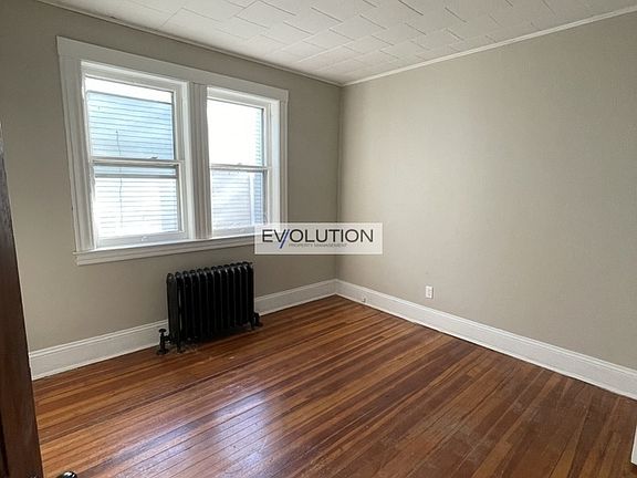 4th image of 177 South St Floor 1
