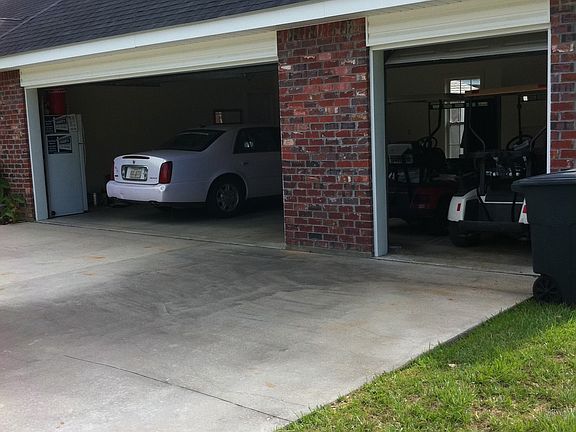 4th image of 2100 Blankenship Dr