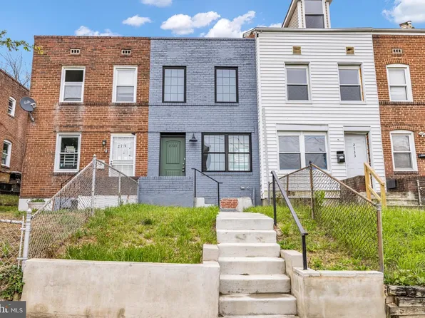2731 Round Rd, Baltimore, MD 21225