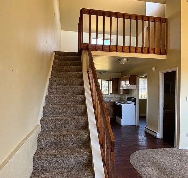 620 Forest Edge Rd #D — Photo 4