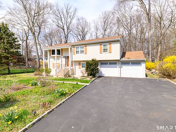 2nd image of 43 Hidden Brook Drive